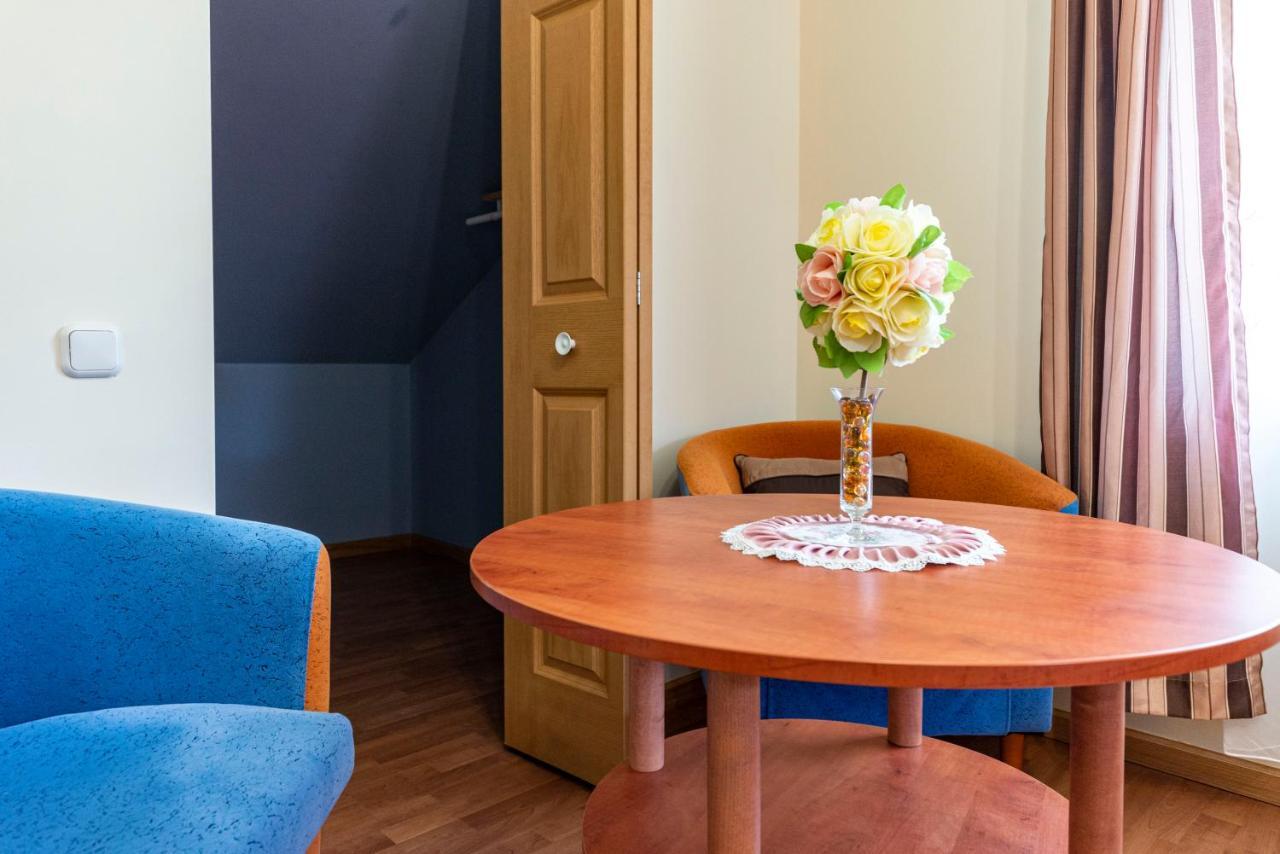 Smiltele Hotel Palanga Bagian luar foto